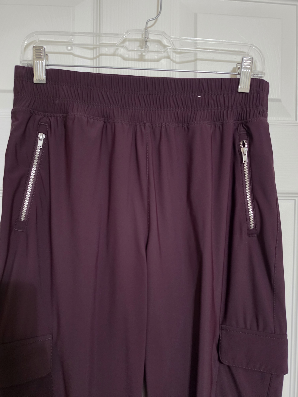 Old Navy Casual Cargo Joggers in Deep Plum